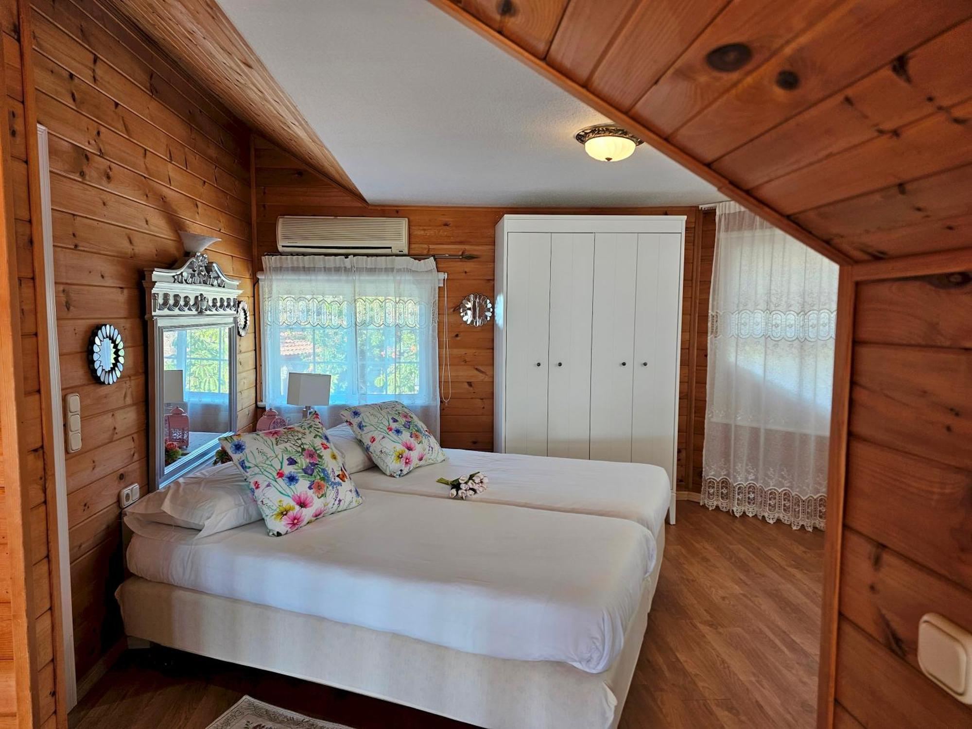 Villa Carlitos Vistas Al Mar Y A La Montana Адехе Екстериор снимка